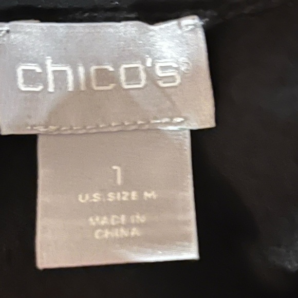 NWT Chico’s V Neck Lightweight Pullover Sweater - Picture 4 of 4